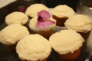 vanilla cupcakes